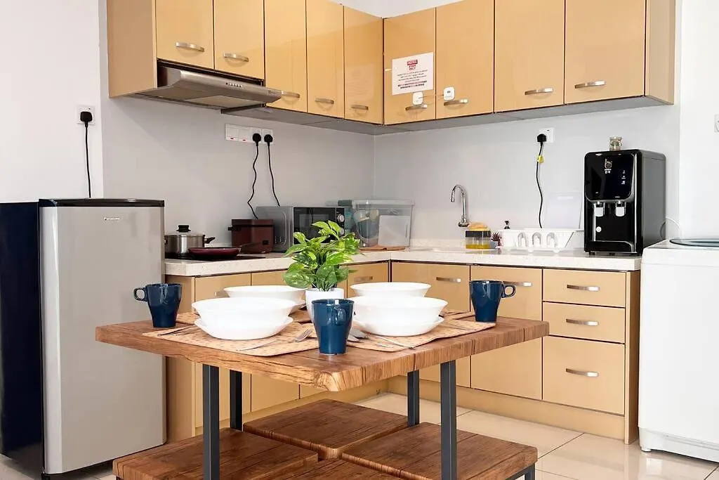 Oceanfront Charm 2Br Gurneydrive#Seaviewgeorgetown Apartment 0*, George Town