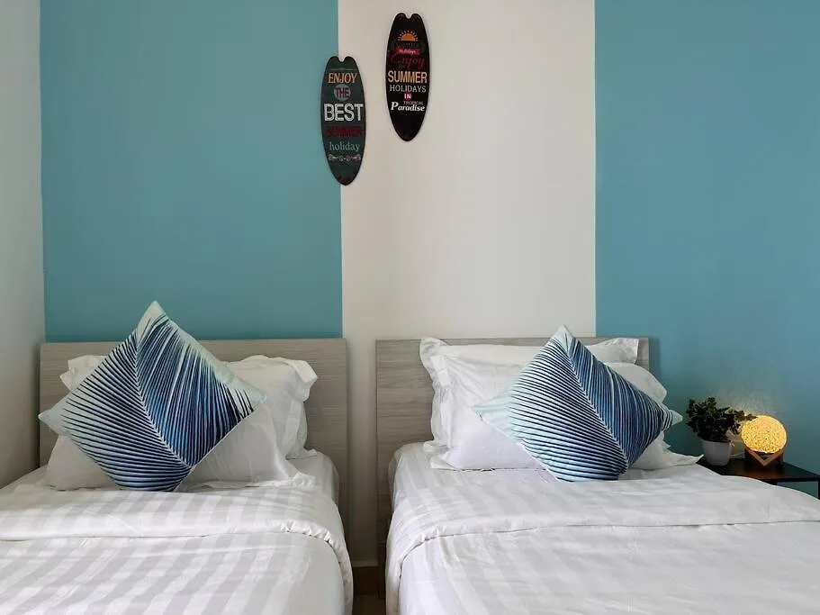 Oceanfront Charm 2Br Gurneydrive#Seaviewgeorgetown Apartment  George Town